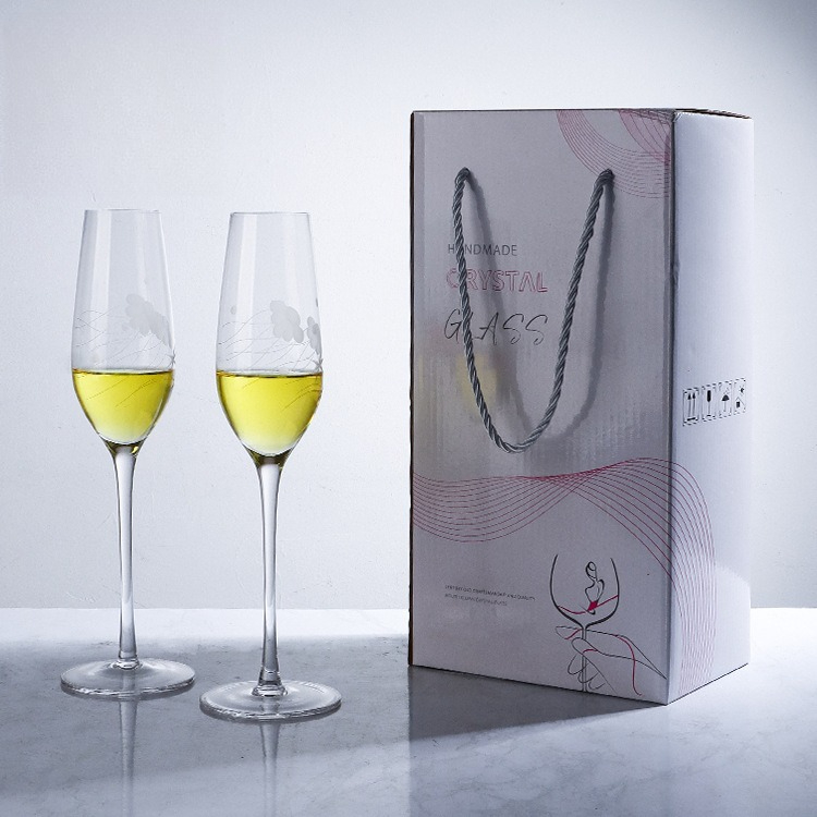 الشمال نمط ملون محفورة كؤوس ال - مراجعة Highball Glass Set وسعره
